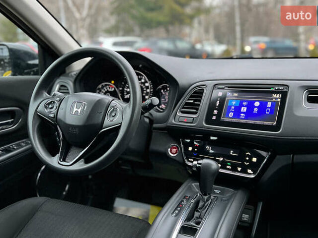 Черный Хонда ХРВ, объемом двигателя 1.8 л и пробегом 80 тыс. км за 16200 $, фото 20 на Automoto.ua