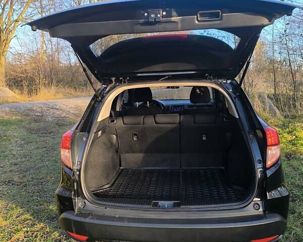 Черный Хонда ХРВ, объемом двигателя 1.8 л и пробегом 137 тыс. км за 15300 $, фото 23 на Automoto.ua