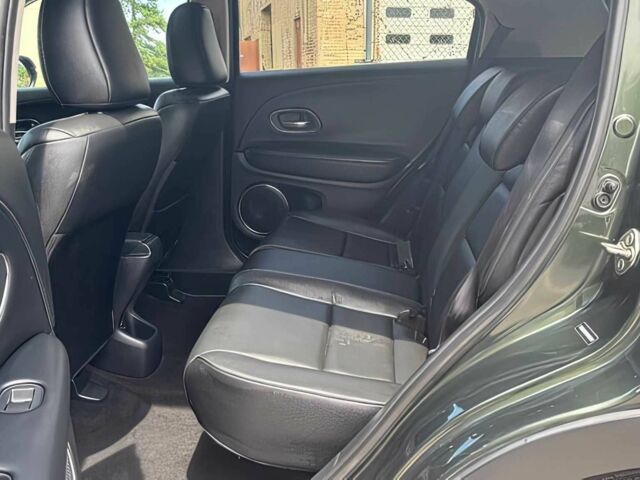 Черный Хонда ХРВ, объемом двигателя 1.8 л и пробегом 51 тыс. км за 9000 $, фото 12 на Automoto.ua