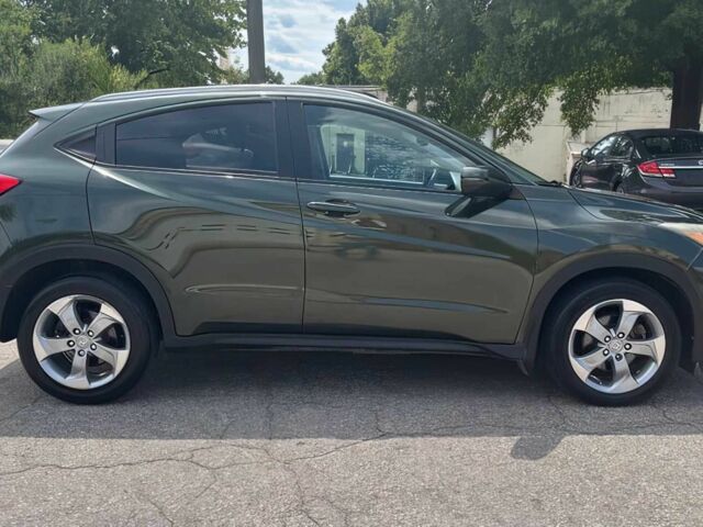 Черный Хонда ХРВ, объемом двигателя 1.8 л и пробегом 51 тыс. км за 9000 $, фото 7 на Automoto.ua