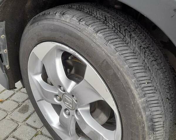 Черный Хонда ХРВ, объемом двигателя 1.8 л и пробегом 90 тыс. км за 15555 $, фото 1 на Automoto.ua