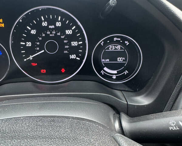 Чорний Хонда ХРВ, об'ємом двигуна 1.8 л та пробігом 68 тис. км за 15600 $, фото 6 на Automoto.ua