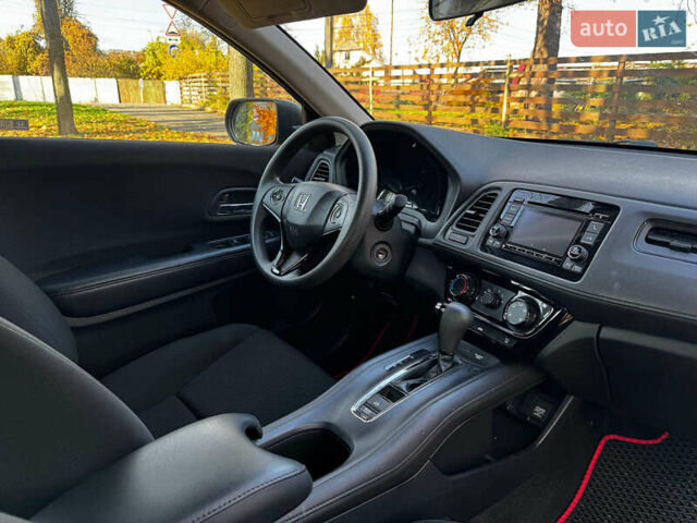 Черный Хонда ХРВ, объемом двигателя 1.8 л и пробегом 92 тыс. км за 16640 $, фото 22 на Automoto.ua
