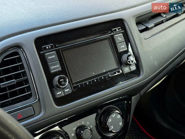 Черный Хонда ХРВ, объемом двигателя 1.8 л и пробегом 92 тыс. км за 16640 $, фото 13 на Automoto.ua