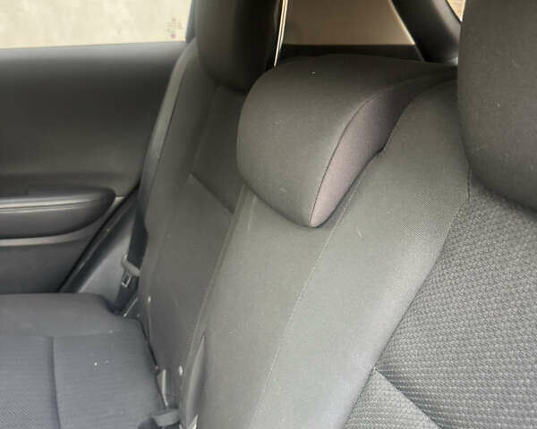 Чорний Хонда ХРВ, об'ємом двигуна 1.8 л та пробігом 68 тис. км за 15600 $, фото 7 на Automoto.ua