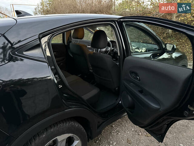 Чорний Хонда ХРВ, об'ємом двигуна 1.8 л та пробігом 94 тис. км за 17200 $, фото 16 на Automoto.ua