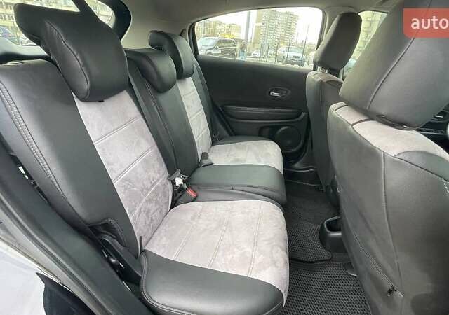 Черный Хонда ХРВ, объемом двигателя 1.8 л и пробегом 86 тыс. км за 16990 $, фото 10 на Automoto.ua