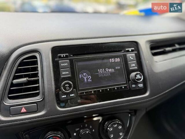 Черный Хонда ХРВ, объемом двигателя 1.8 л и пробегом 86 тыс. км за 17990 $, фото 16 на Automoto.ua