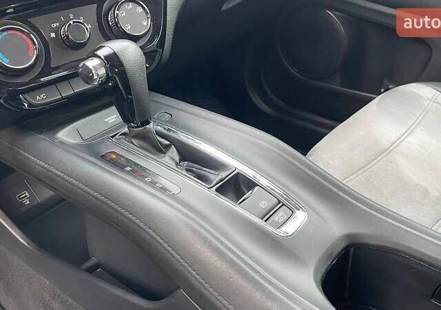 Черный Хонда ХРВ, объемом двигателя 1.8 л и пробегом 86 тыс. км за 16990 $, фото 20 на Automoto.ua