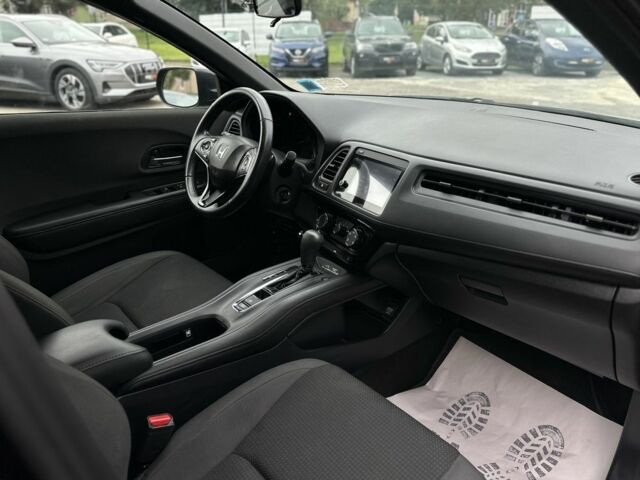 Чорний Хонда ХРВ, об'ємом двигуна 1.8 л та пробігом 94 тис. км за 16999 $, фото 15 на Automoto.ua