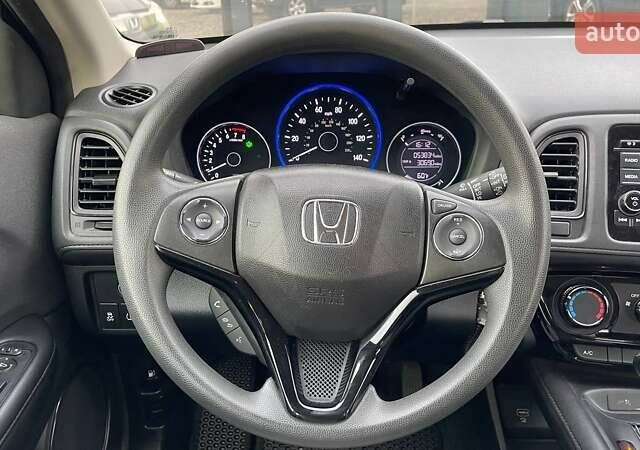 Черный Хонда ХРВ, объемом двигателя 1.8 л и пробегом 86 тыс. км за 16990 $, фото 15 на Automoto.ua