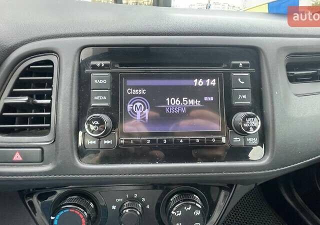 Черный Хонда ХРВ, объемом двигателя 1.8 л и пробегом 86 тыс. км за 16990 $, фото 17 на Automoto.ua