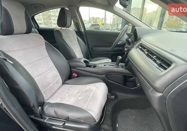 Черный Хонда ХРВ, объемом двигателя 1.8 л и пробегом 86 тыс. км за 16990 $, фото 11 на Automoto.ua