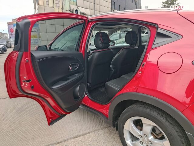 Красный Хонда ХРВ, объемом двигателя 1.8 л и пробегом 79 тыс. км за 15880 $, фото 27 на Automoto.ua