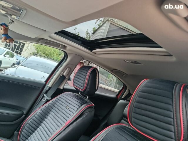 Красный Хонда ХРВ, объемом двигателя 1.8 л и пробегом 79 тыс. км за 15880 $, фото 26 на Automoto.ua