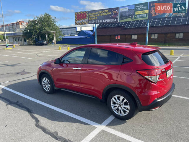 Красный Хонда ХРВ, объемом двигателя 1.5 л и пробегом 60 тыс. км за 18500 $, фото 2 на Automoto.ua