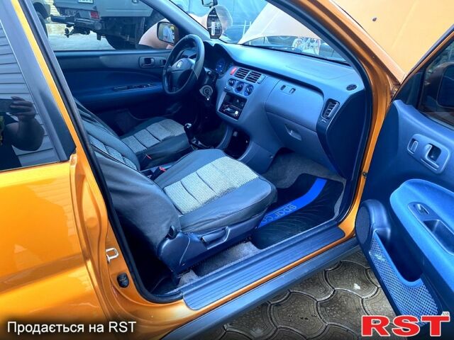 Хонда ХРВ, объемом двигателя 1.6 л и пробегом 260 тыс. км за 5200 $, фото 8 на Automoto.ua