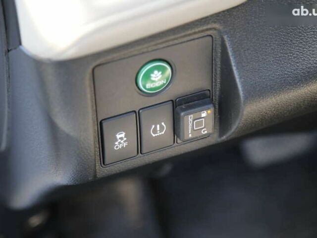 Хонда ХРВ, объемом двигателя 1.8 л и пробегом 82 тыс. км за 17000 $, фото 18 на Automoto.ua