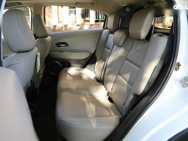 Хонда ХРВ, объемом двигателя 1.8 л и пробегом 82 тыс. км за 17000 $, фото 7 на Automoto.ua