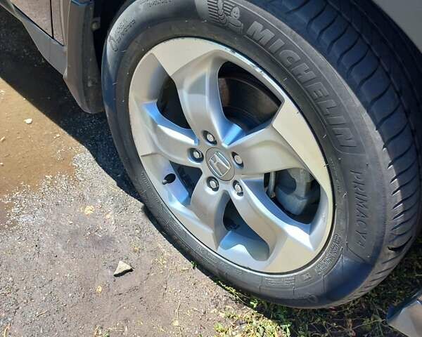 Хонда ХРВ, объемом двигателя 1.8 л и пробегом 97 тыс. км за 16000 $, фото 7 на Automoto.ua