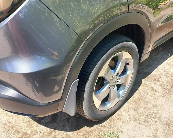 Хонда ХРВ, объемом двигателя 1.8 л и пробегом 97 тыс. км за 16000 $, фото 3 на Automoto.ua