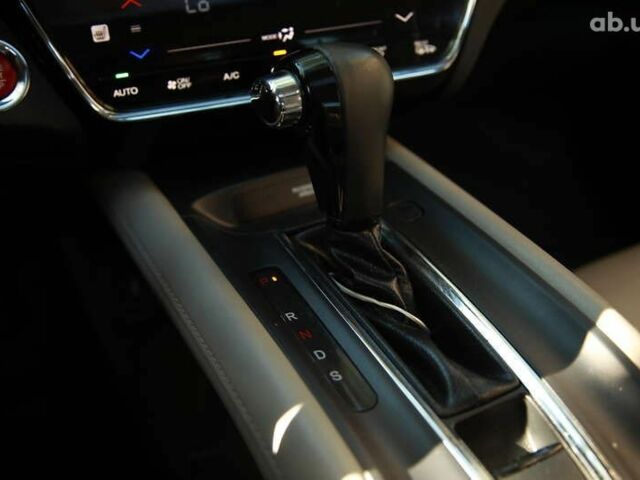 Хонда ХРВ, объемом двигателя 1.8 л и пробегом 82 тыс. км за 17000 $, фото 16 на Automoto.ua