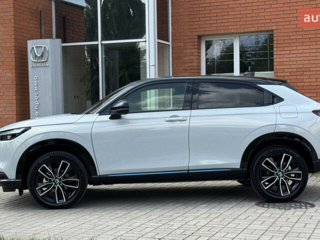 Хонда ХРВ, объемом двигателя 1.5 л и пробегом 0 тыс. км за 47833 $, фото 2 на Automoto.ua