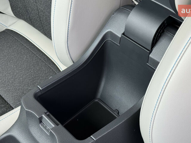 Хонда ХРВ, объемом двигателя 1.5 л и пробегом 0 тыс. км за 47833 $, фото 27 на Automoto.ua