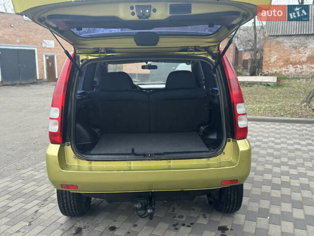 Желтый Хонда ХРВ, объемом двигателя 1.59 л и пробегом 217 тыс. км за 4500 $, фото 29 на Automoto.ua