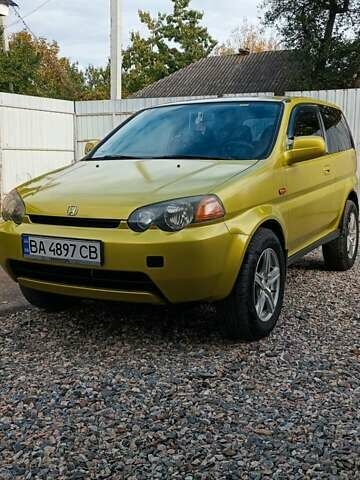 Желтый Хонда ХРВ, объемом двигателя 1.59 л и пробегом 323 тыс. км за 4600 $, фото 2 на Automoto.ua