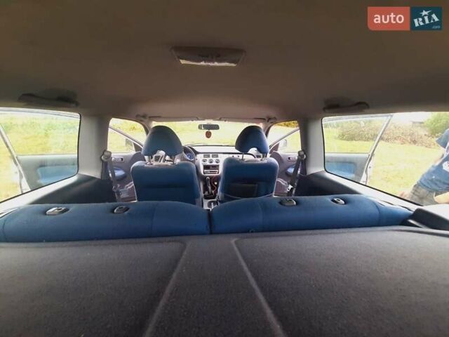 Серый Хонда ХРВ, объемом двигателя 1.6 л и пробегом 210 тыс. км за 6000 $, фото 22 на Automoto.ua