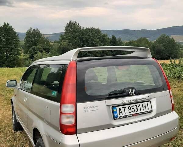 Серый Хонда ХРВ, объемом двигателя 1.6 л и пробегом 210 тыс. км за 6000 $, фото 9 на Automoto.ua