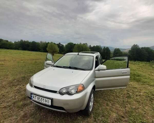 Серый Хонда ХРВ, объемом двигателя 1.6 л и пробегом 210 тыс. км за 6000 $, фото 3 на Automoto.ua