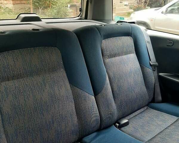 Серый Хонда ХРВ, объемом двигателя 1.6 л и пробегом 210 тыс. км за 6000 $, фото 12 на Automoto.ua