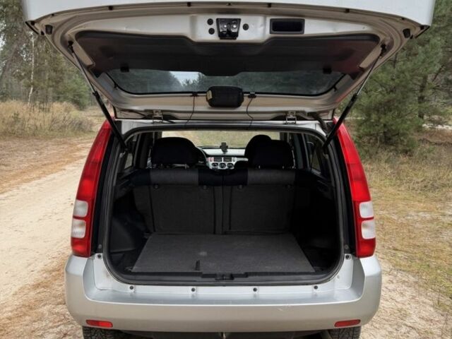 Серый Хонда ХРВ, объемом двигателя 1.6 л и пробегом 225 тыс. км за 4950 $, фото 14 на Automoto.ua