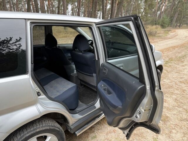 Серый Хонда ХРВ, объемом двигателя 1.6 л и пробегом 225 тыс. км за 4950 $, фото 8 на Automoto.ua