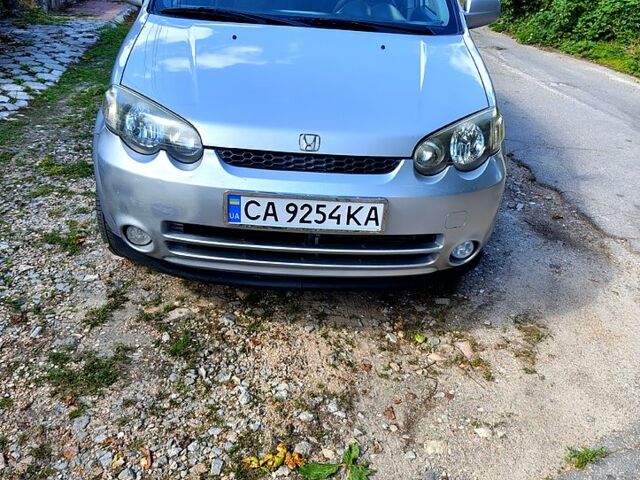 Серый Хонда ХРВ, объемом двигателя 1.6 л и пробегом 306 тыс. км за 5200 $, фото 2 на Automoto.ua