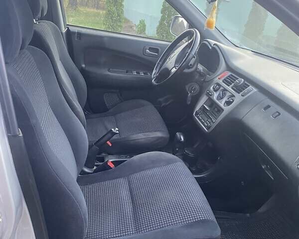 Сірий Хонда ХРВ, об'ємом двигуна 1.6 л та пробігом 298 тис. км за 3000 $, фото 5 на Automoto.ua