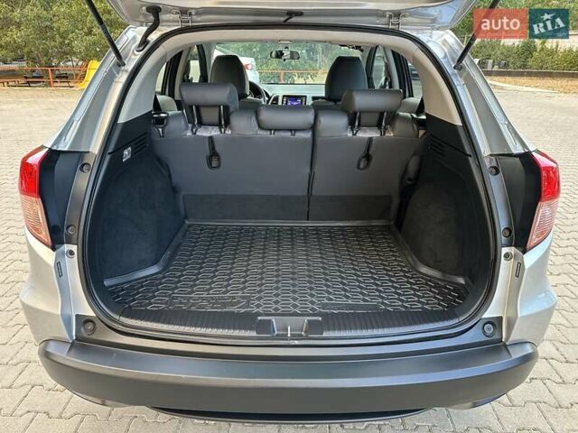 Сірий Хонда ХРВ, об'ємом двигуна 1.8 л та пробігом 135 тис. км за 12200 $, фото 38 на Automoto.ua