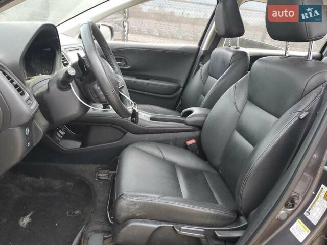 Серый Хонда ХРВ, объемом двигателя 1.8 л и пробегом 64 тыс. км за 1700 $, фото 6 на Automoto.ua