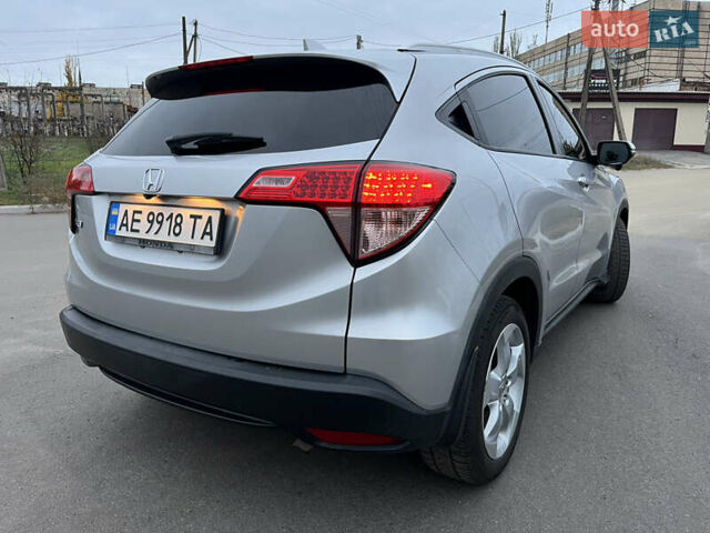 Серый Хонда ХРВ, объемом двигателя 1.8 л и пробегом 117 тыс. км за 14500 $, фото 3 на Automoto.ua