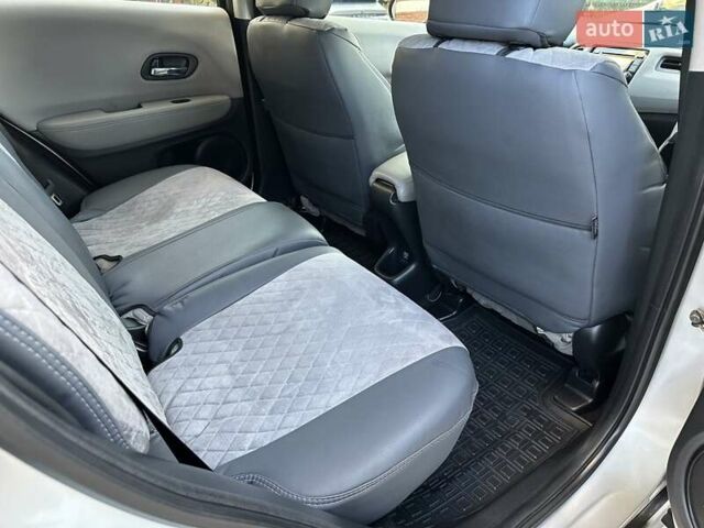 Сірий Хонда ХРВ, об'ємом двигуна 1.8 л та пробігом 135 тис. км за 12200 $, фото 36 на Automoto.ua