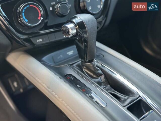 Сірий Хонда ХРВ, об'ємом двигуна 1.8 л та пробігом 135 тис. км за 12200 $, фото 31 на Automoto.ua