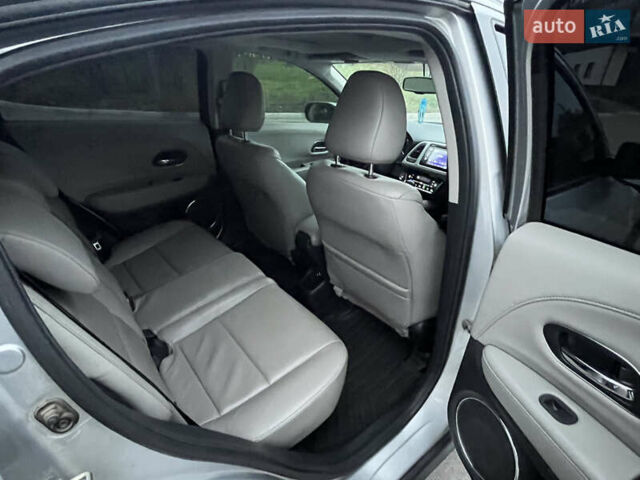 Серый Хонда ХРВ, объемом двигателя 1.8 л и пробегом 117 тыс. км за 14500 $, фото 10 на Automoto.ua