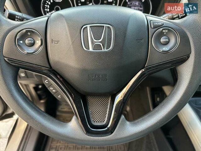 Сірий Хонда ХРВ, об'ємом двигуна 1.8 л та пробігом 135 тис. км за 12200 $, фото 27 на Automoto.ua