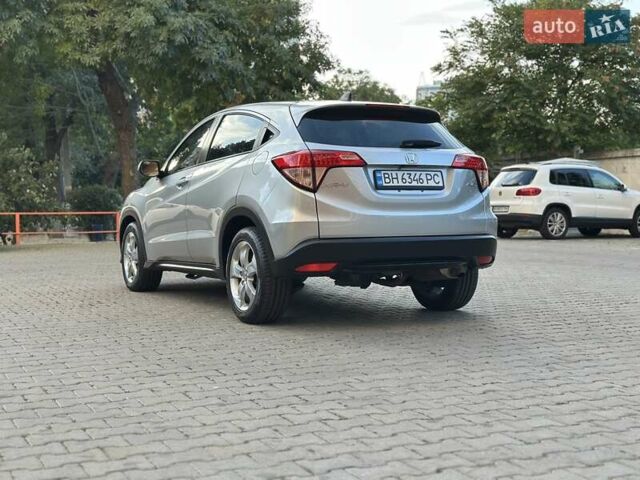 Сірий Хонда ХРВ, об'ємом двигуна 1.8 л та пробігом 135 тис. км за 12200 $, фото 16 на Automoto.ua
