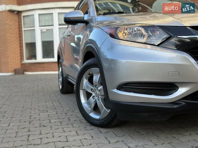 Сірий Хонда ХРВ, об'ємом двигуна 1.8 л та пробігом 135 тис. км за 12200 $, фото 9 на Automoto.ua