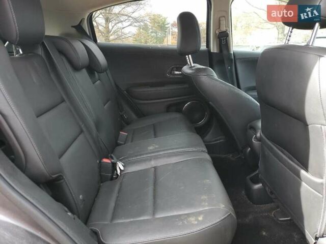 Серый Хонда ХРВ, объемом двигателя 1.8 л и пробегом 64 тыс. км за 1700 $, фото 9 на Automoto.ua