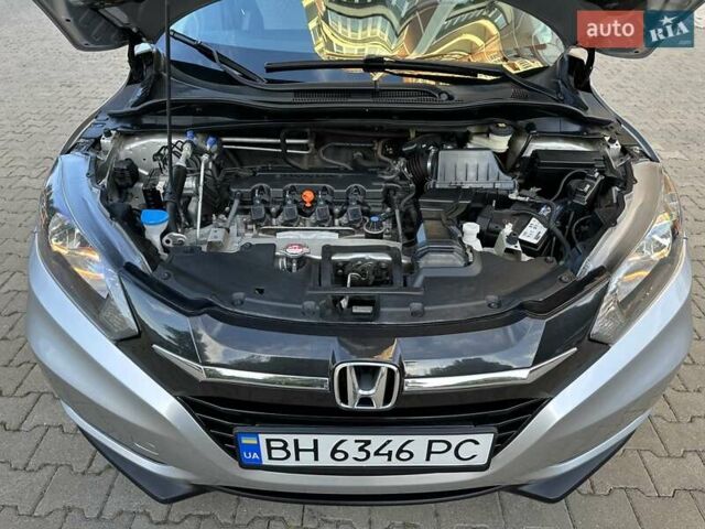 Серый Хонда ХРВ, объемом двигателя 1.8 л и пробегом 135 тыс. км за 12500 $, фото 44 на Automoto.ua