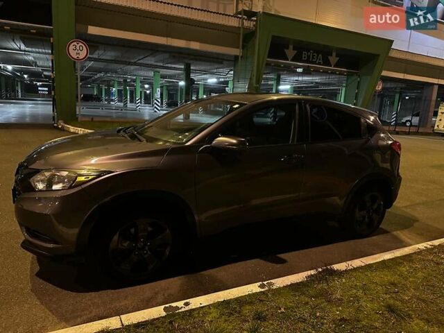 Серый Хонда ХРВ, объемом двигателя 1.8 л и пробегом 135 тыс. км за 14700 $, фото 8 на Automoto.ua